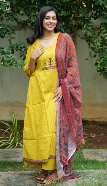 Yellow A-ilne Anarkail cotton set