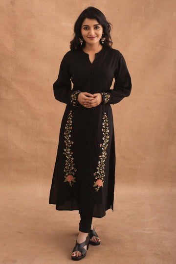 Splendid Stroke Floral Black Floral Kurta