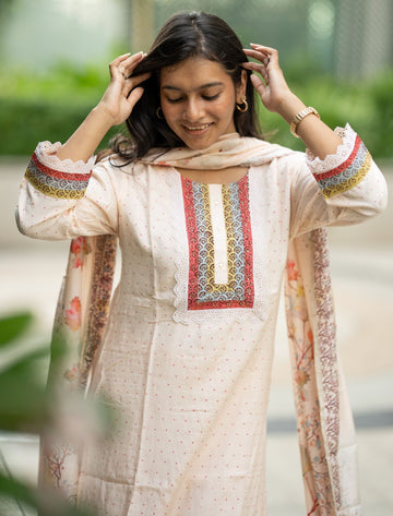 White Muslin Magic With Fusion Colours Printed Attached With Laces