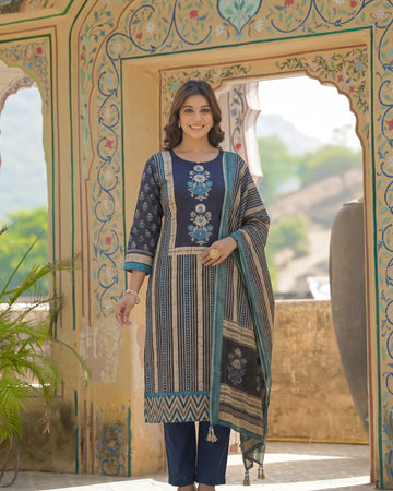 Indigo Heritage Striped Kurta with Pant & Printed Dupatta