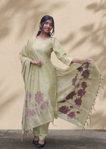 Pistachio Green Lotus Floral Printed Cotton Kurta Set