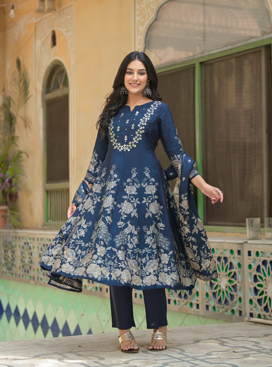 Royal Navy Bloom Paneled Kurta Ensemble Set