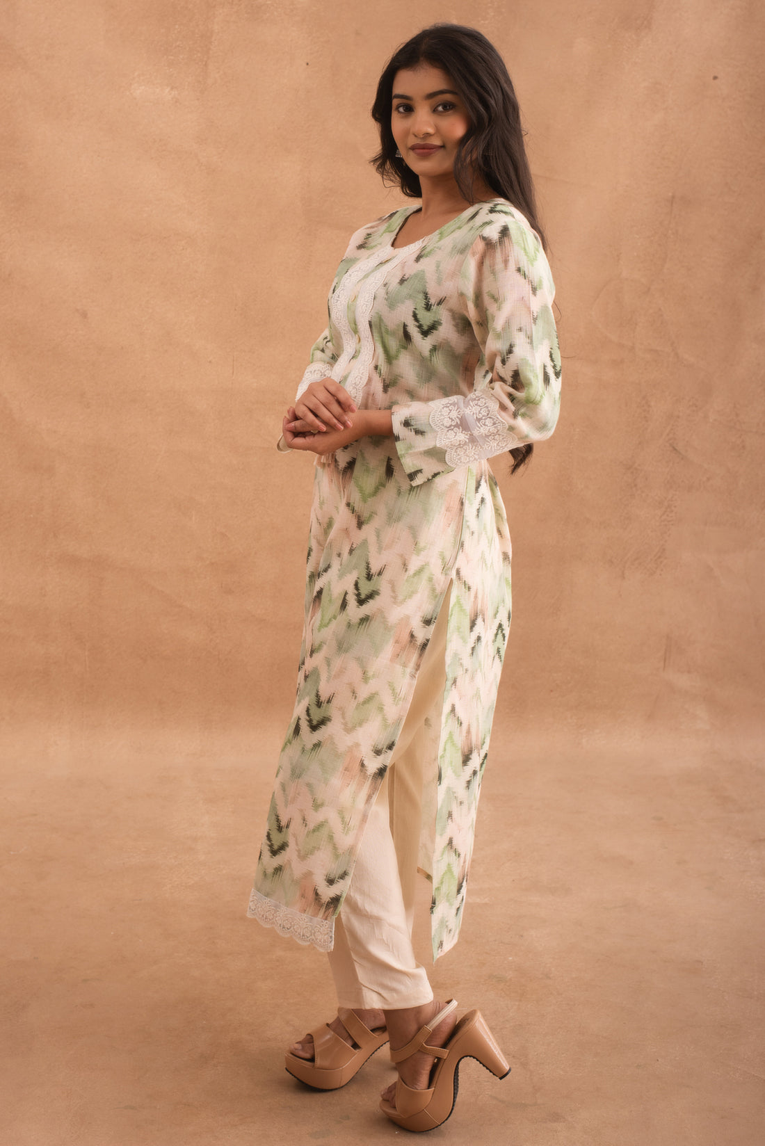 Pastel Hued Printed Kurti Set